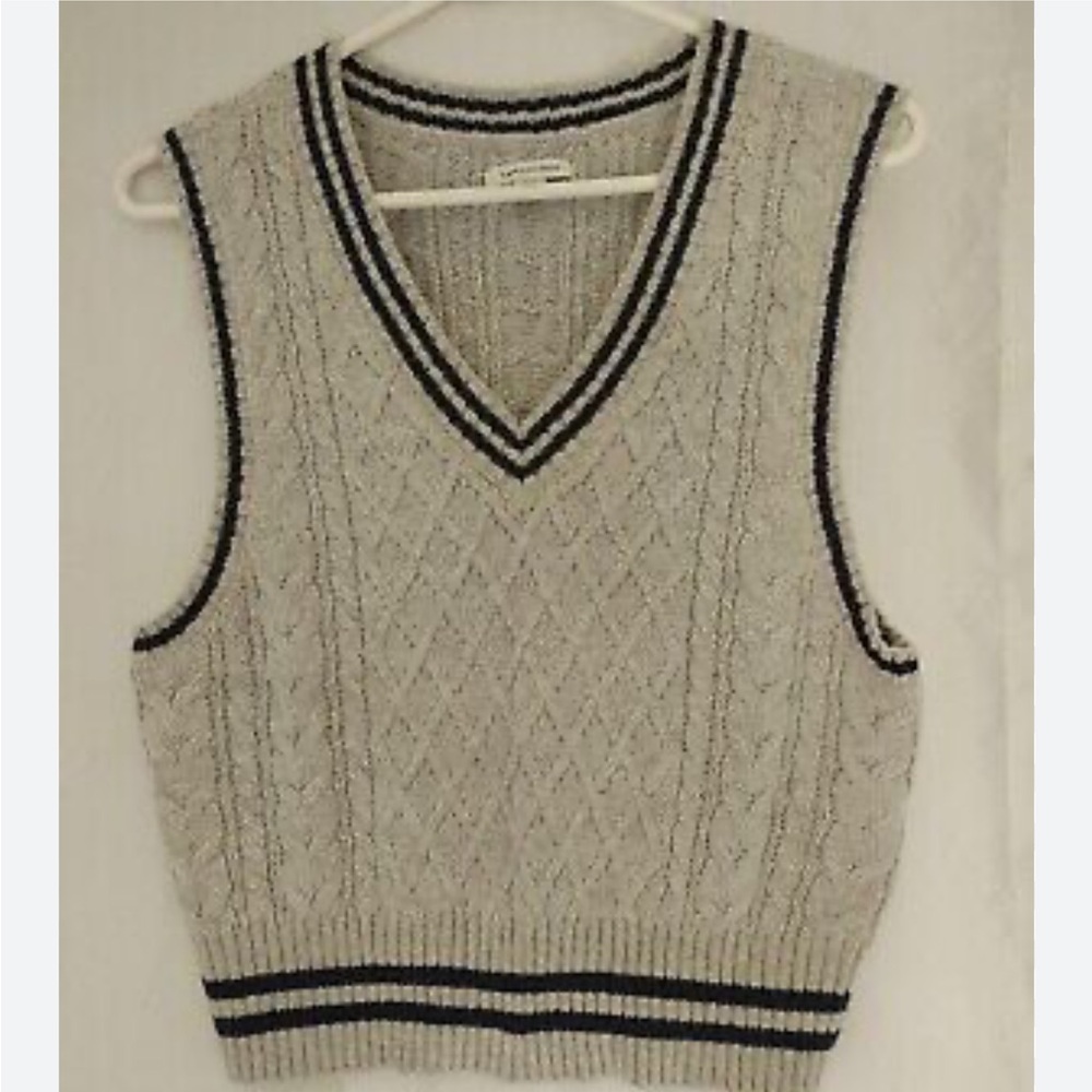 American Eagle Gray Cable Knit Sweater Vest Blue Trim Schoolgirl Preppy Sm - Picture 8 of 8